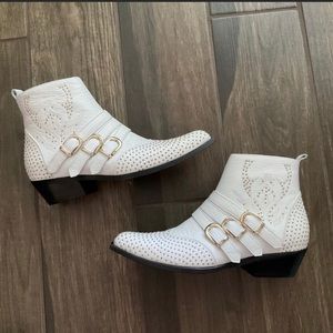 Anine Bing Penny Boots White Gold Studded Sz 9